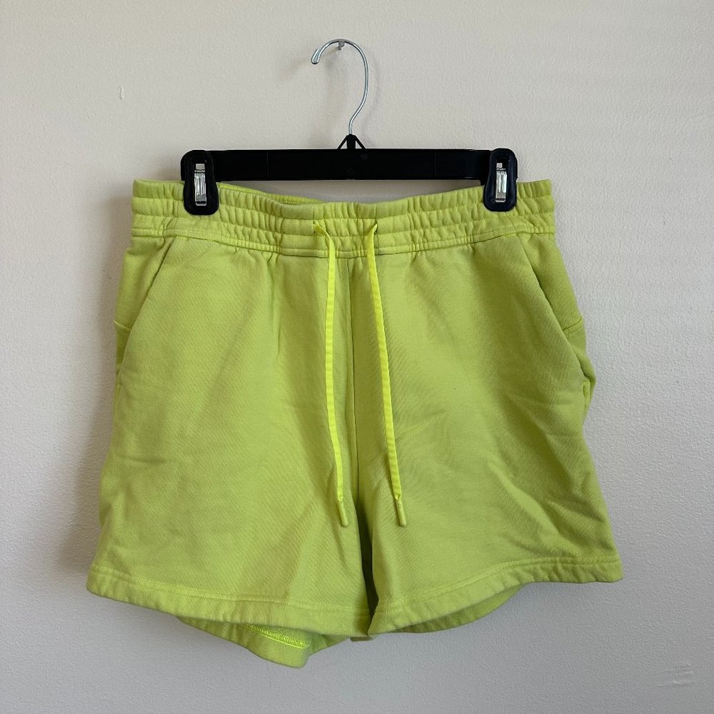 Lululemon Neon Yellow Gym Shorts | Size 10